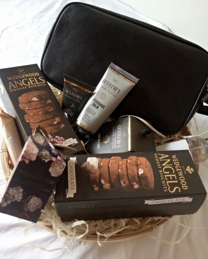 Gentlemans Agreement - gift-baskets-bella-rosa-flowers